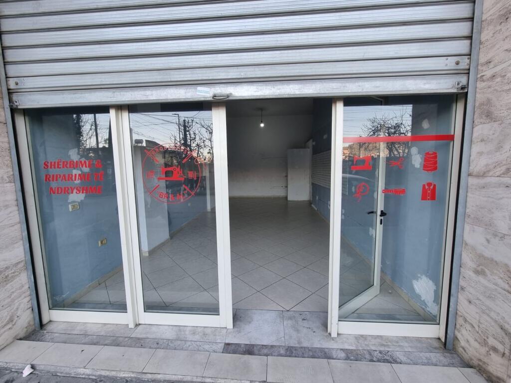 Negozio in affitto, Cabejt!