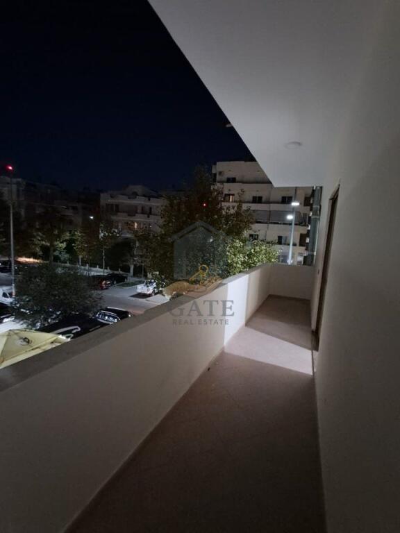 🏠 Shitet Apartament 2+1 me Kuzhinë të Veçuar – Plazh Iliria, Durrës