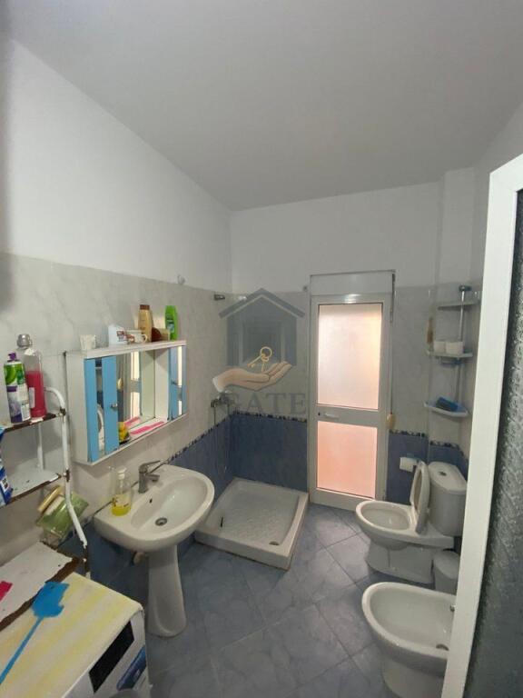 Jepet me qira apartament 2+1 në Plazh, Iliria