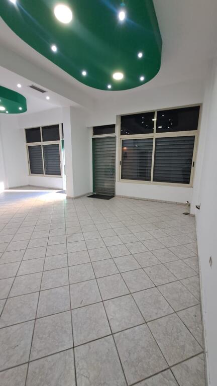🔥 Commercial Space with Super Location – Near Square 21 🔥