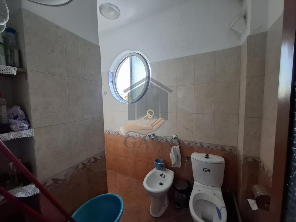 Apartament 2+1+2 Për Qira– Durrës (Pranë Hotel Adriatik)
