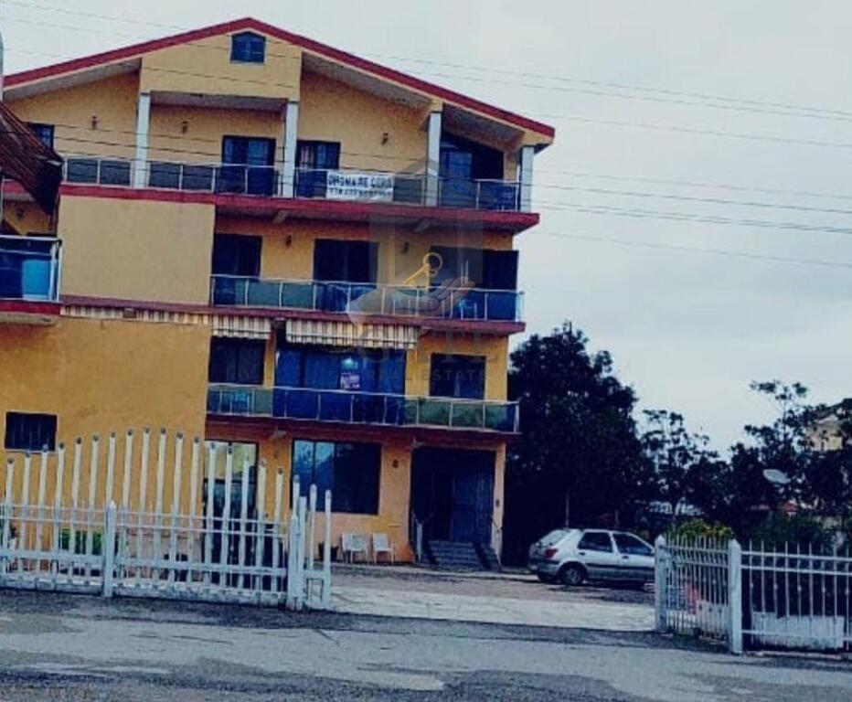 🏢 Godinë 4-katëshe për shitje – investim perfekt afatgjatë!