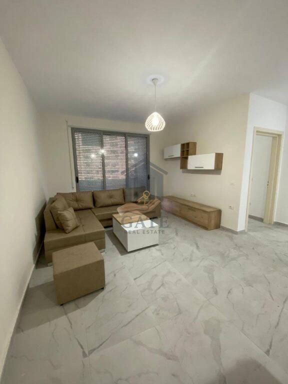 Jepet me qira apartament 2+1 në zonën e Ish-U.R.T,