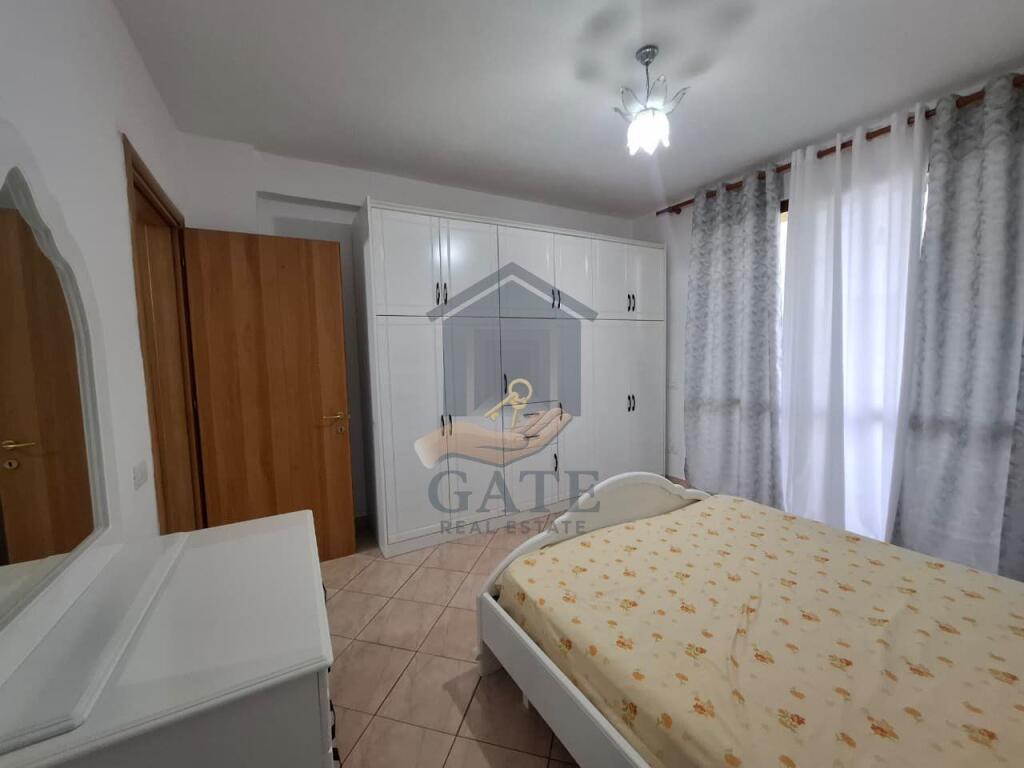 Shitet Apartament 1+1, kati i 6, me ashensor – Plazh, Durrës – 82 m², totalisht i mobiluar
