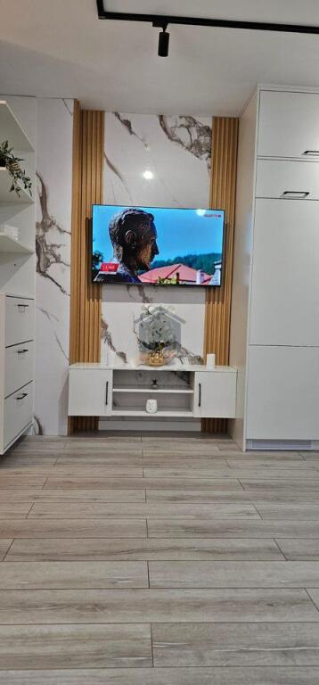 Shitet apartament 1+1 në Plazh, Durrës 🏖️