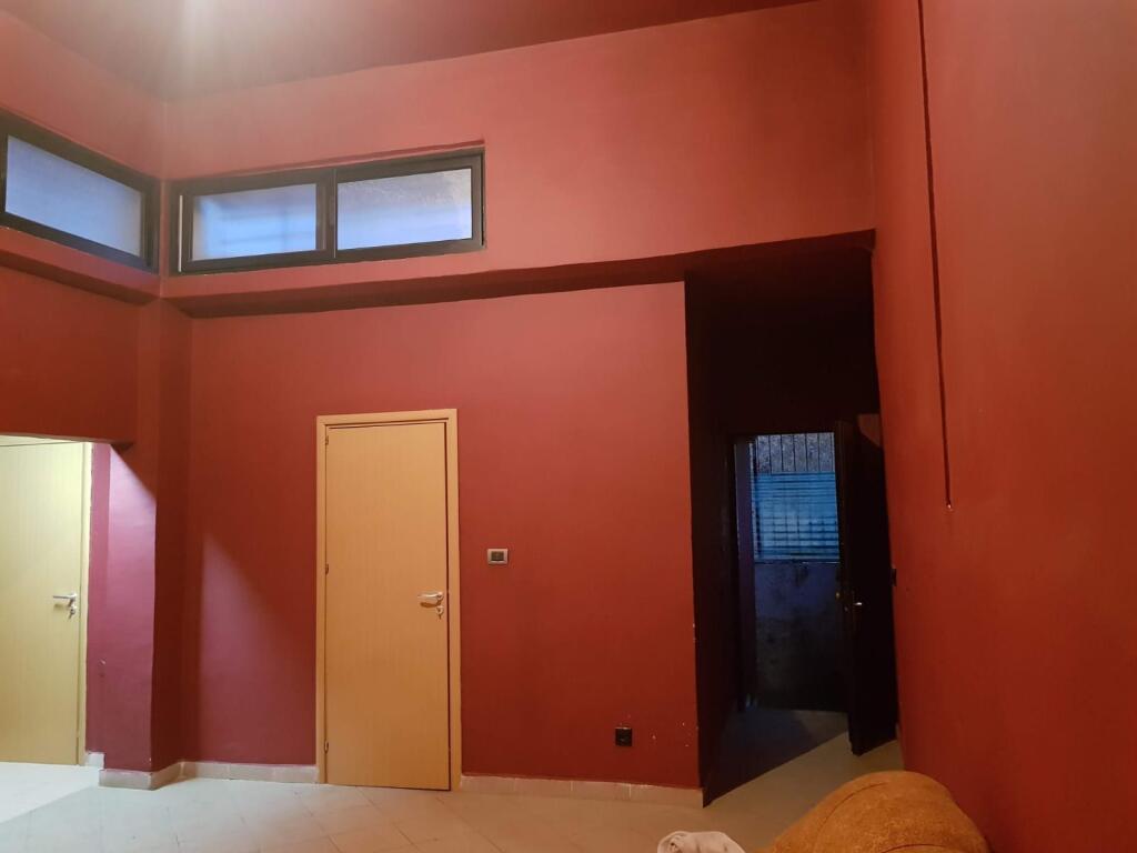 🏭 Warehouse / storage for rent – United School Area