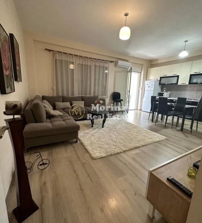 Affitto | Appartamento 2 + 1 | Lago Secco | 700 €/mese