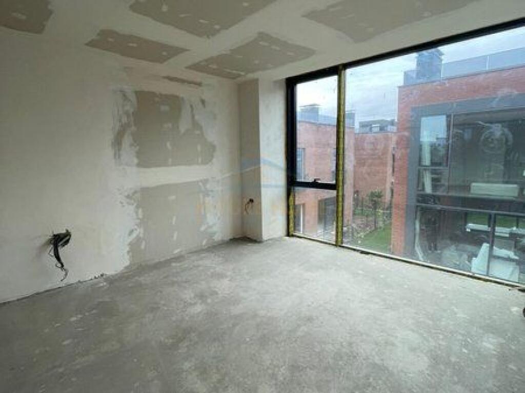 In vendita, Villa su 2 piani, Farke