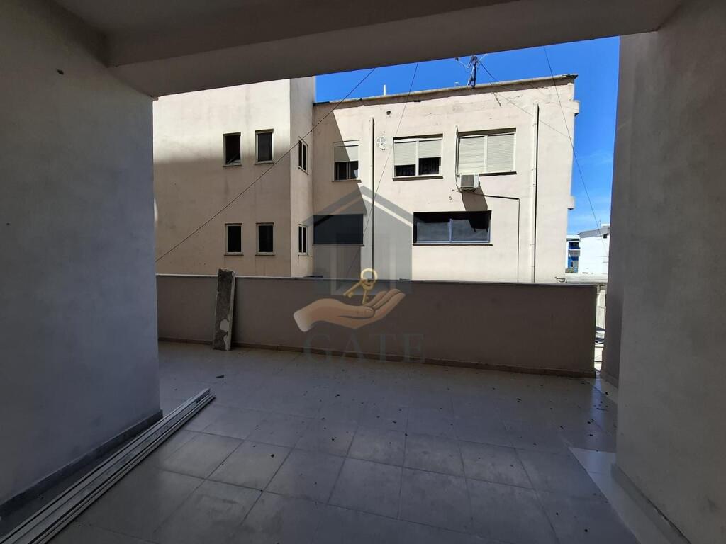 Apartment 2+1 for sale near Ish-URT Durres
