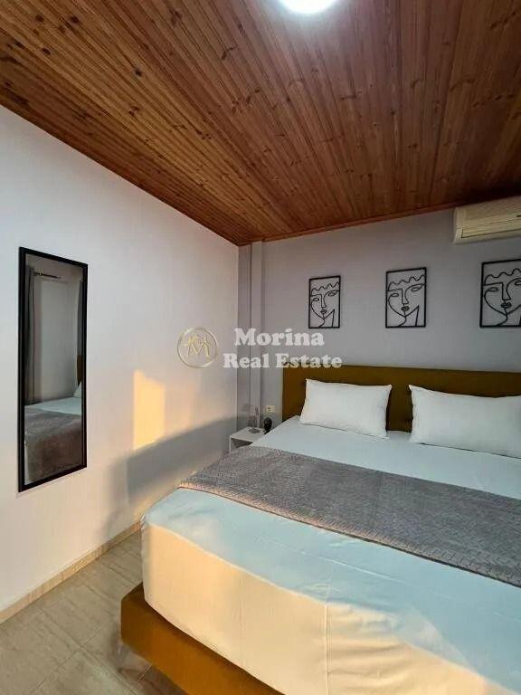 Sale | Villa 6 + 1 | Skënderbeu Street | 500500 €