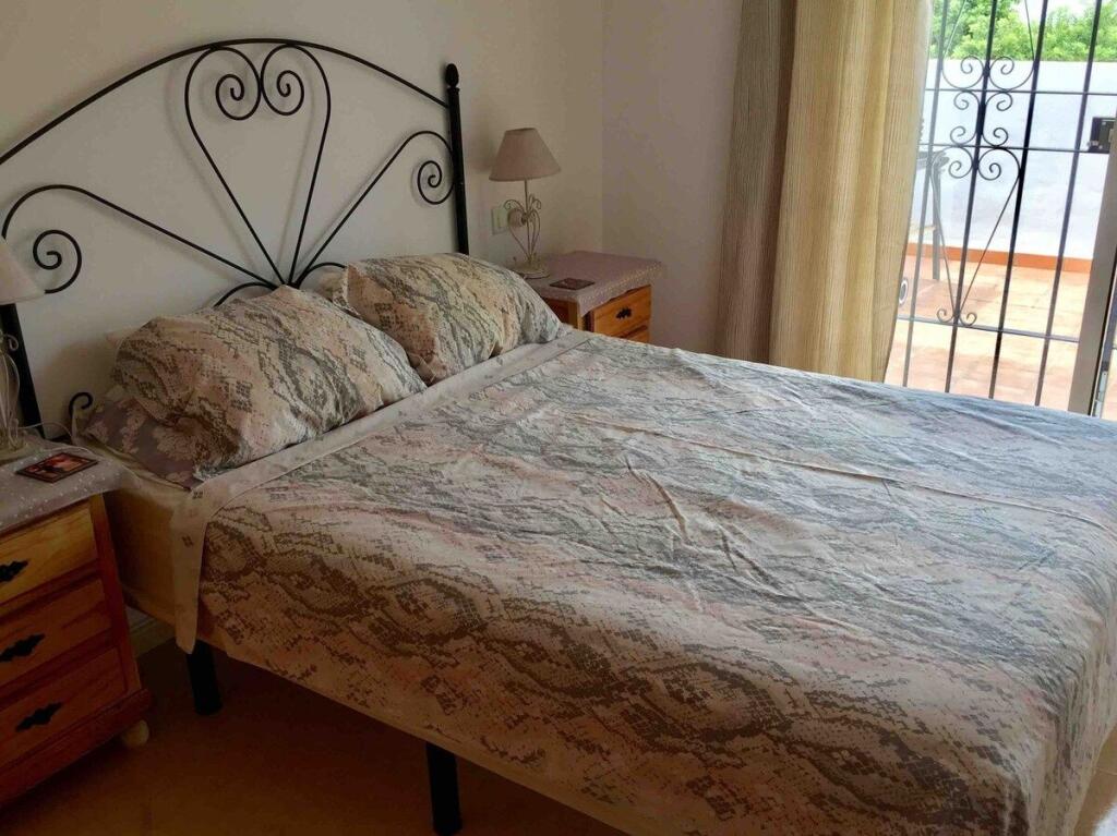 Apartament Me Qera 1+1 Tek Rruga e Dibres (ID B211401) Tirane