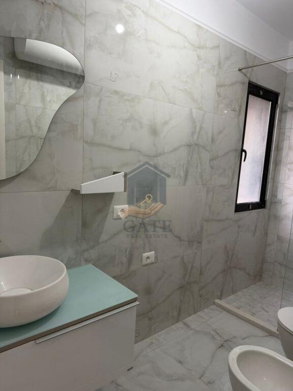 Apartment 109 m² for rent for offices or businesses – Vila e Zogut, Durrës