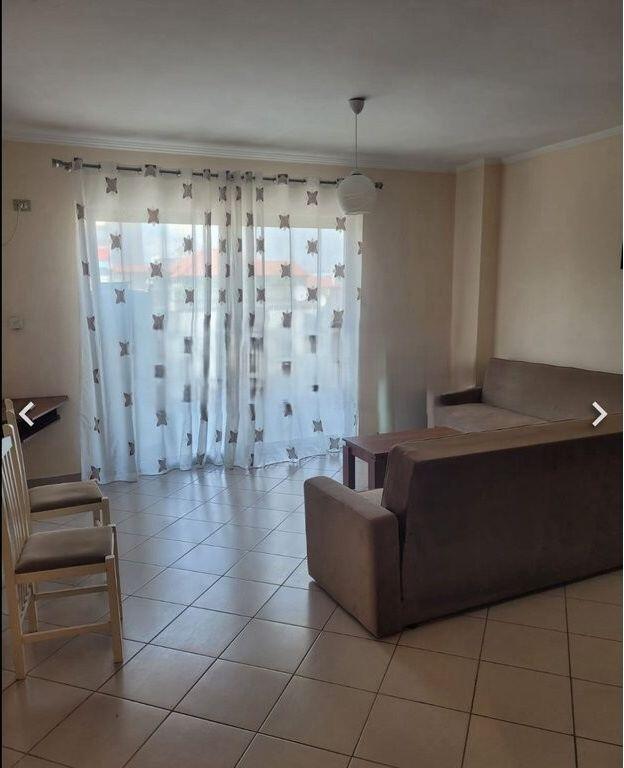 Apartment 1+1 for Sale at Komuna e Parisit 162,000 €