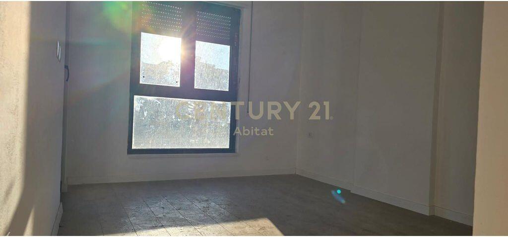 Apartment 2+1 for Rent – Paris Commune