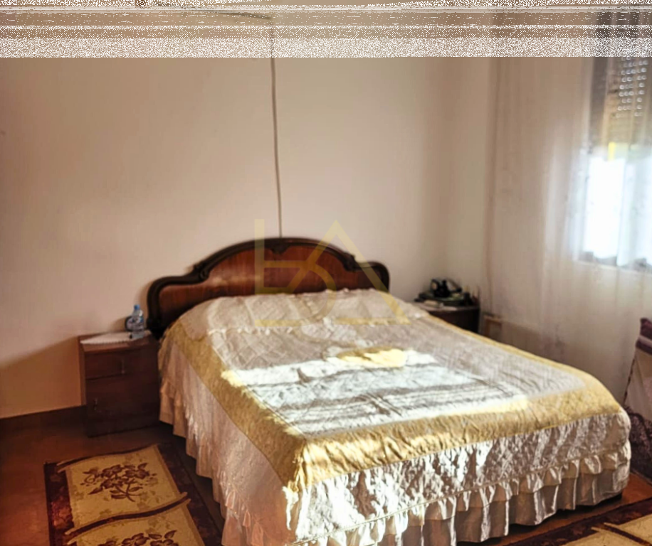 Shitet Vilë – Shkallnur, Durrës