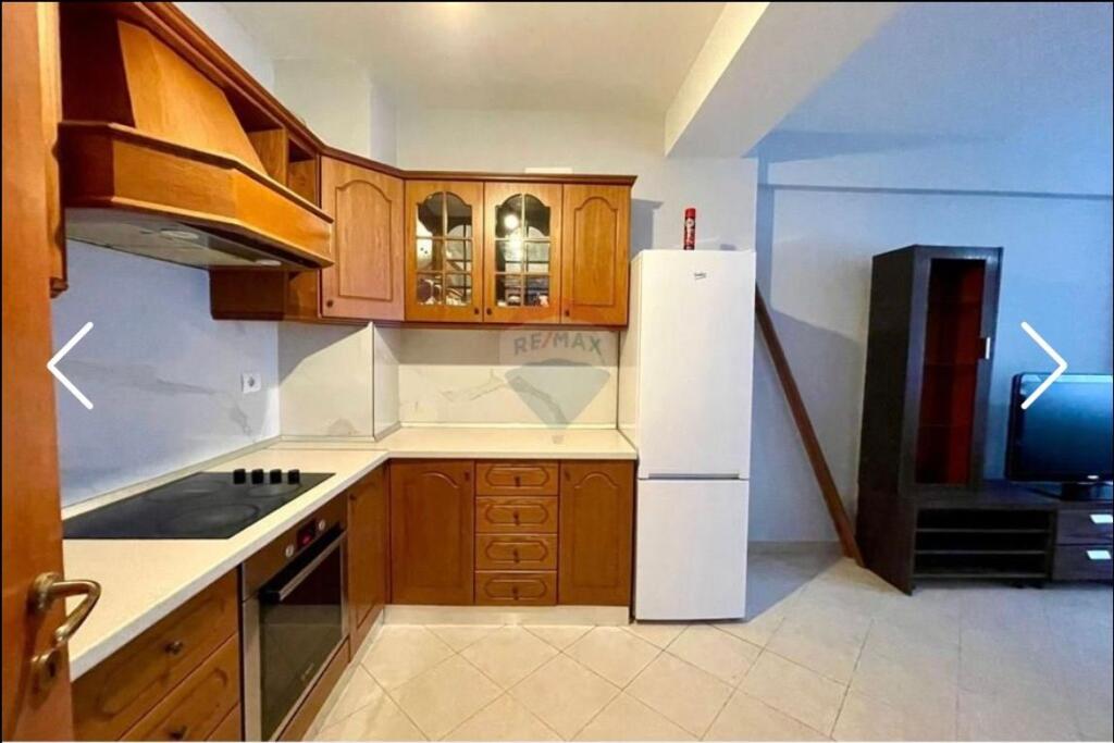 Apartament me qera te Rruga Robert Shvarc