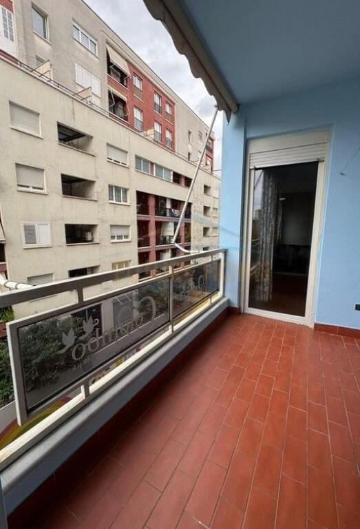 Apartament 2+1+2, Oxhaku , Tiranë