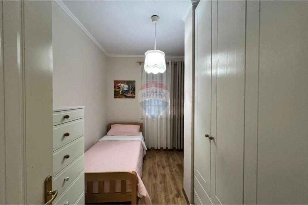 Apartament 2+1 me qira – Shkolla e Baletit!