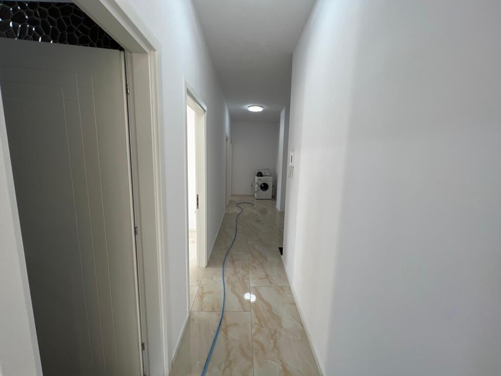 📣 RENT Apartment 3+1 With 2 Bathrooms And Balcony 📍 Tower Bridge Complex, Near Police Station No. 4 ✨   🏢 New Construction  🪜 7th Floor (With Elevator)   💶 Price 600 Euro  🅿️ Parking Possibility With Extra Payment