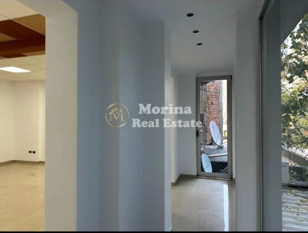 Rent | Business Premises | Blloku-Brigada VIII Street | 1000 €/month