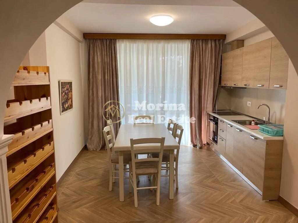 Rent | Private house 3 + 1 | Mozaiku of Tirana | 750 €/month