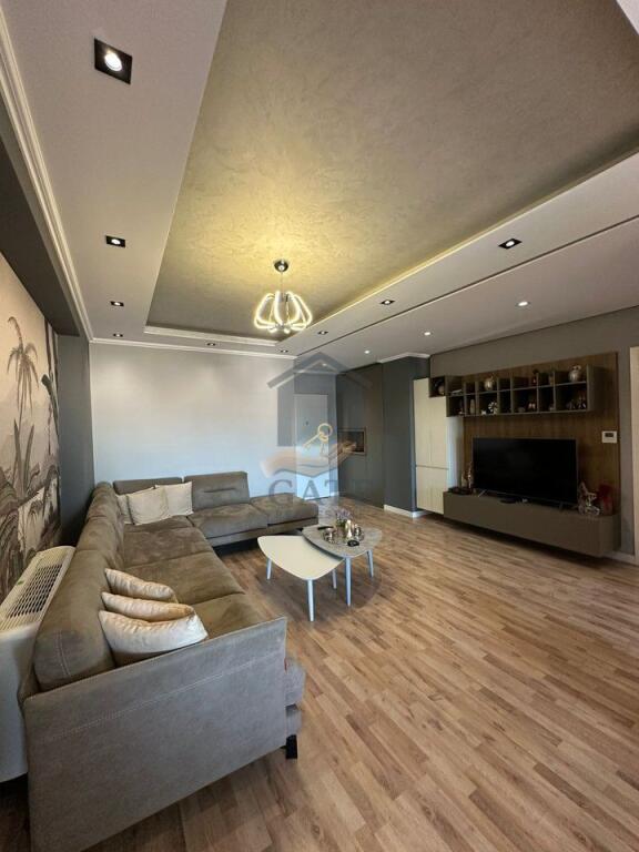 🏡 Appartamento 2+1+2 Bagni In Affitto