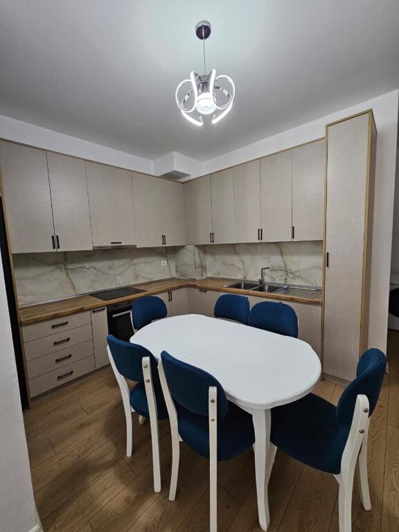 Jepet me qira apartament 1+1 – Yzberisht, Grand Galeri