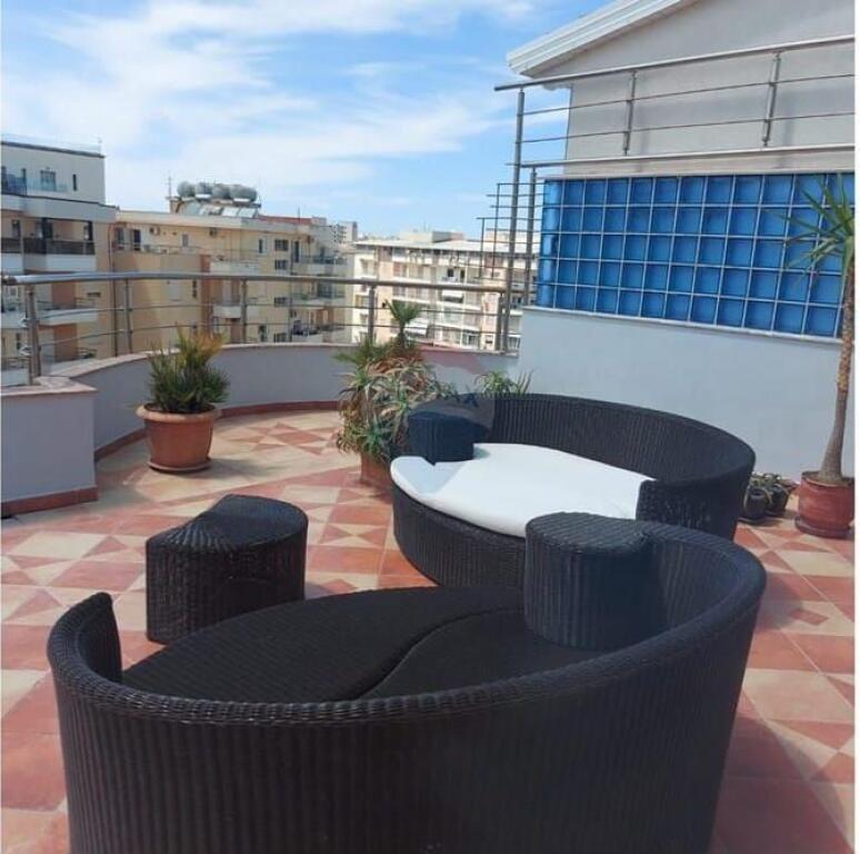 Penthouse Ekskluzive në Shitje – Lungomare, Vlorë