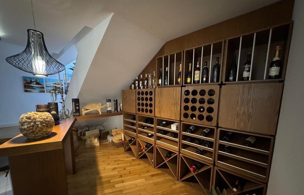 VILE INDIVIDUALE ME PISHINE PER QIRA PRANE TEG