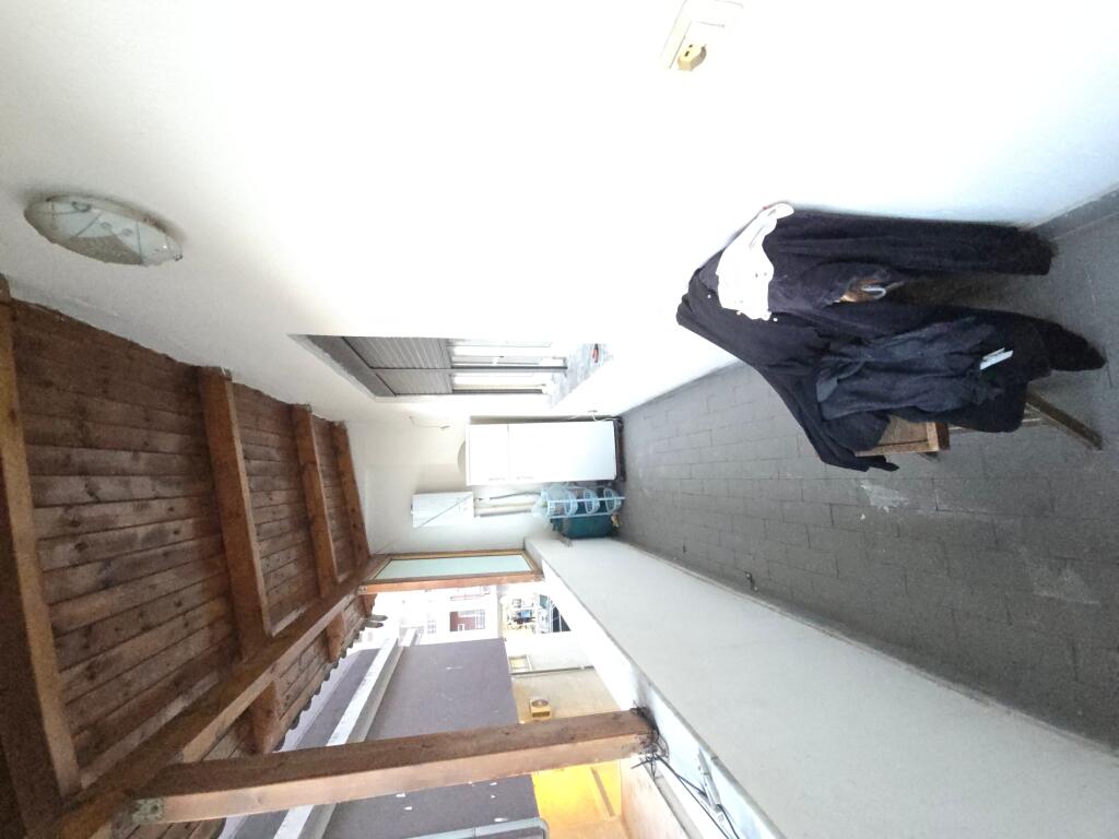 JEPET ME QERA APARTAMENT 2+1 PRANE STADIUMIT DURRES