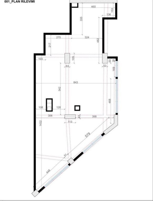 DYQAN ME QERA 190 M2 RRUGA E DURRESIT 2.500 EURO