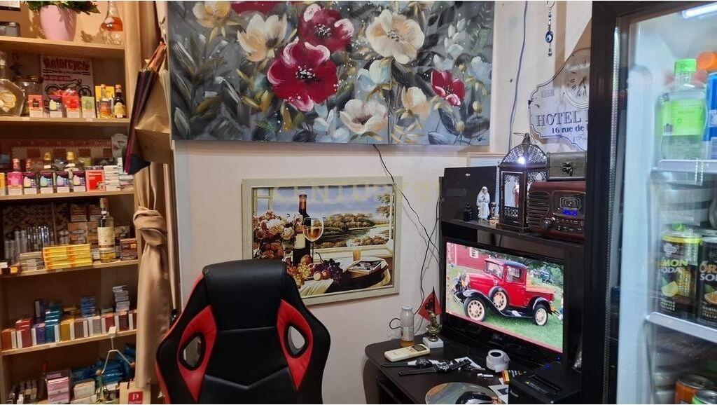 Biznes Tabachino per shitje ne zonen e Myslym Shyrit