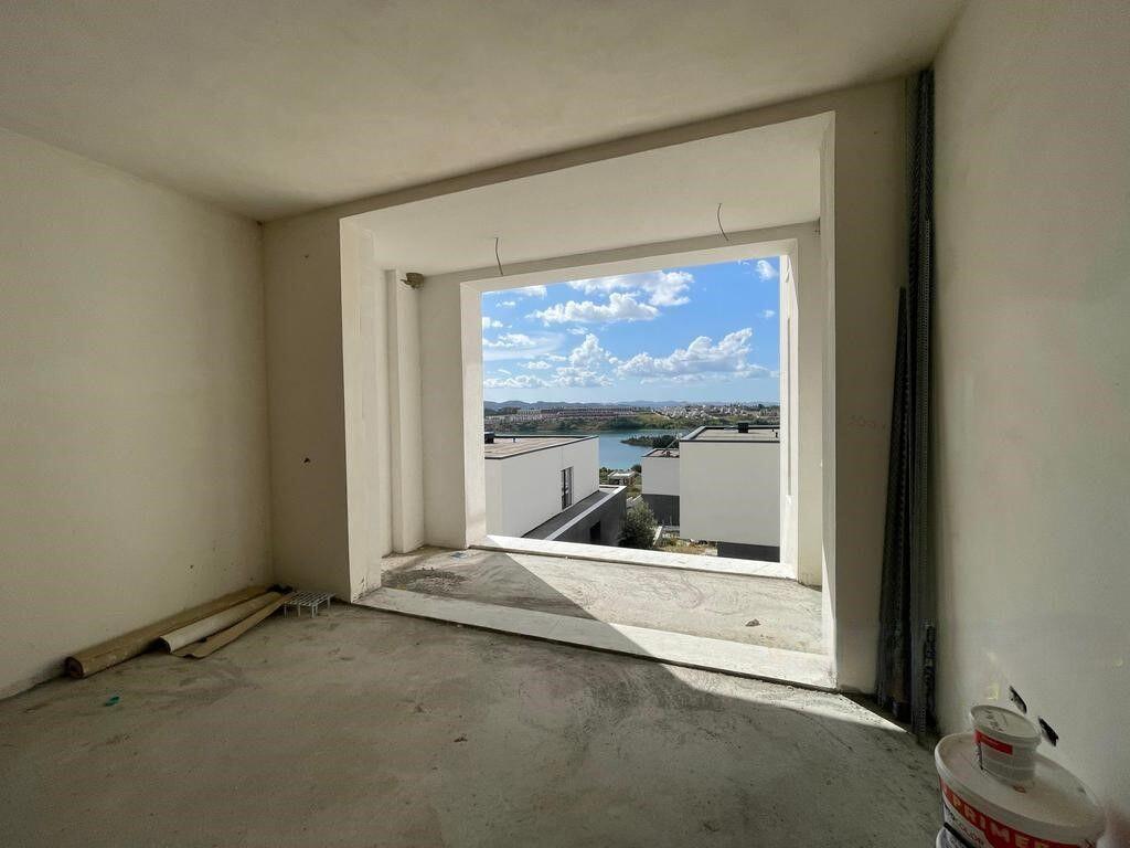 Apartment 2+1+2 for Sale – Farka Lake!