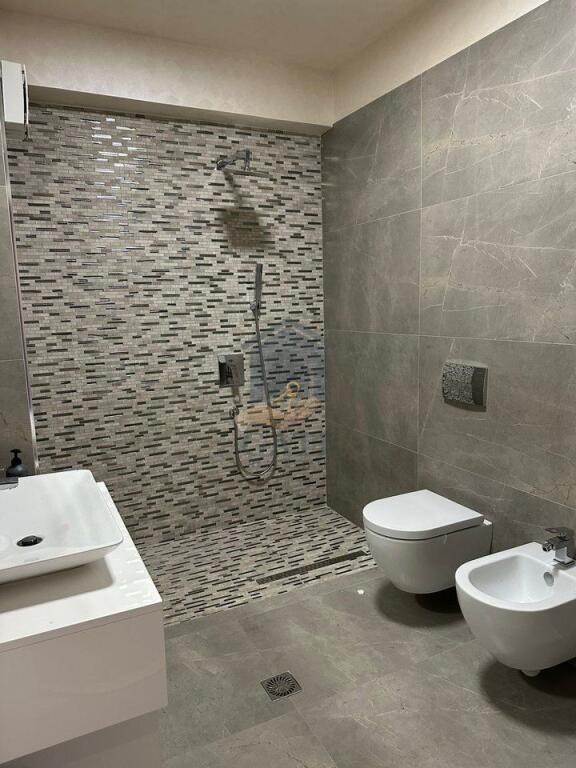 🏡 Appartamento 2+1+2 Bagni In Affitto