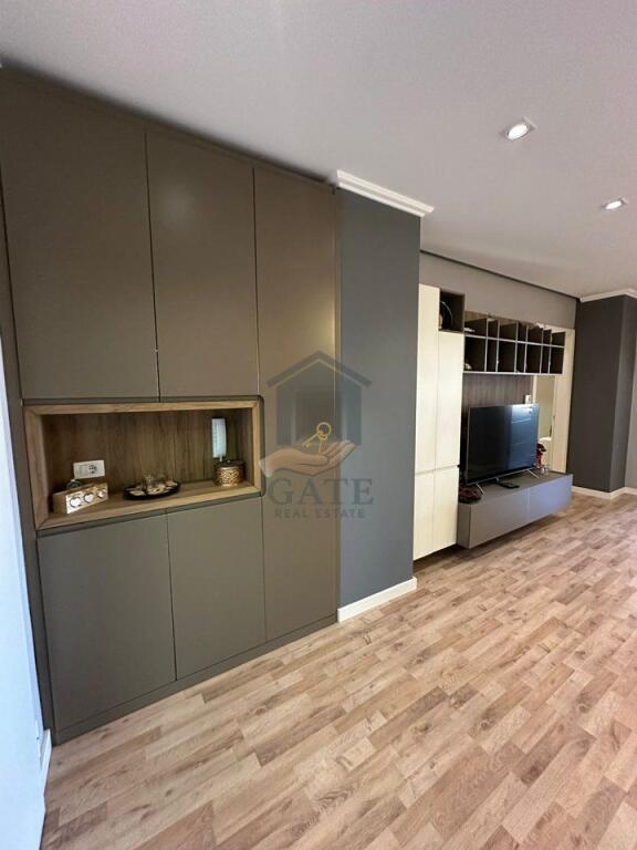 🏡 Appartamento 2+1+2 Bagni In Affitto