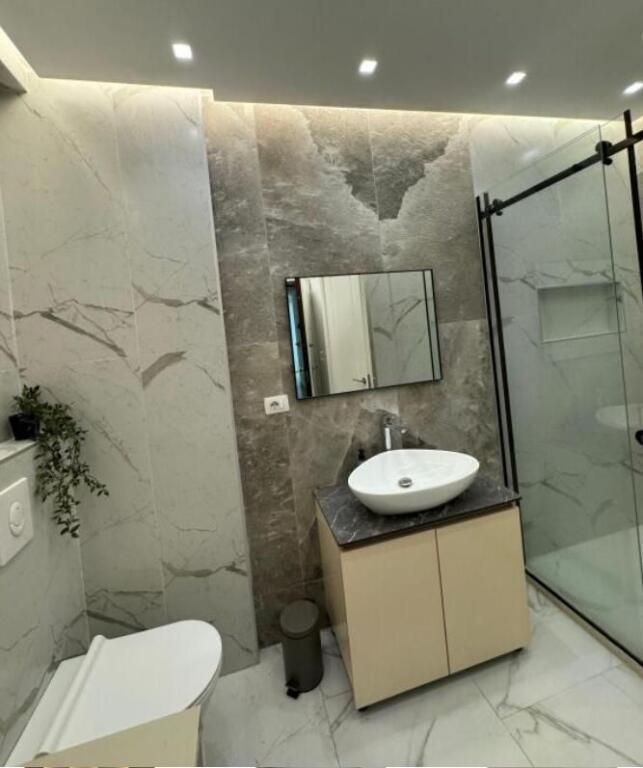 APARTAMENT 1+1 ME PARKIM PER QERA TEK GREEN CITY