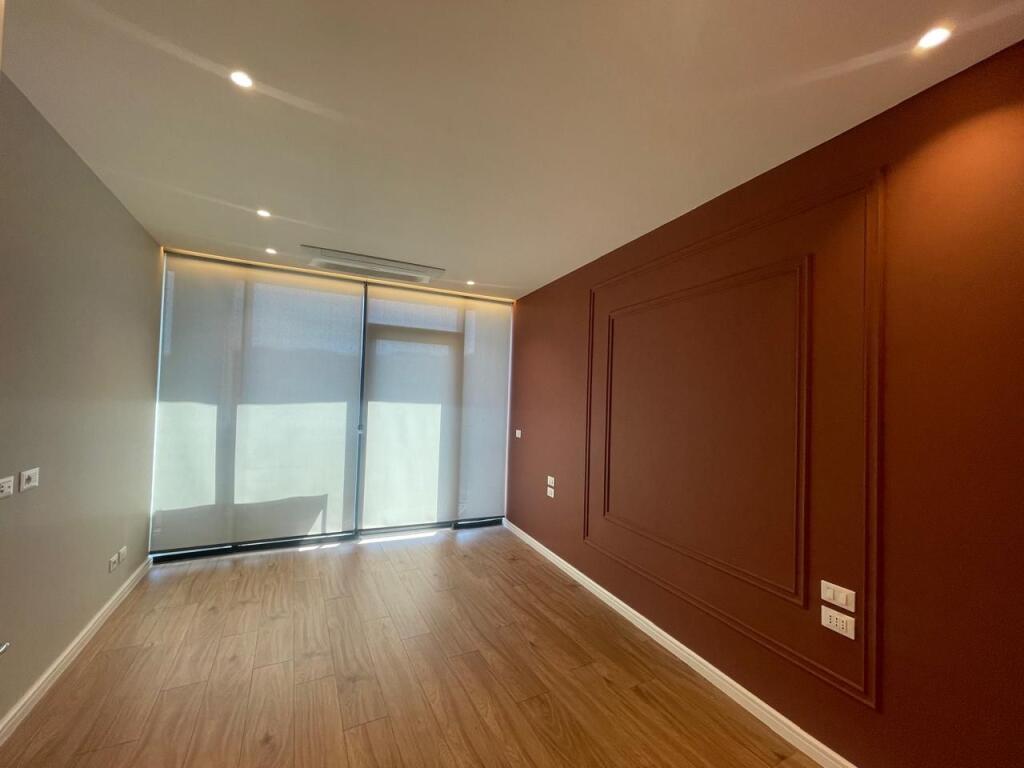 Office 2+1 for rent at Lake View