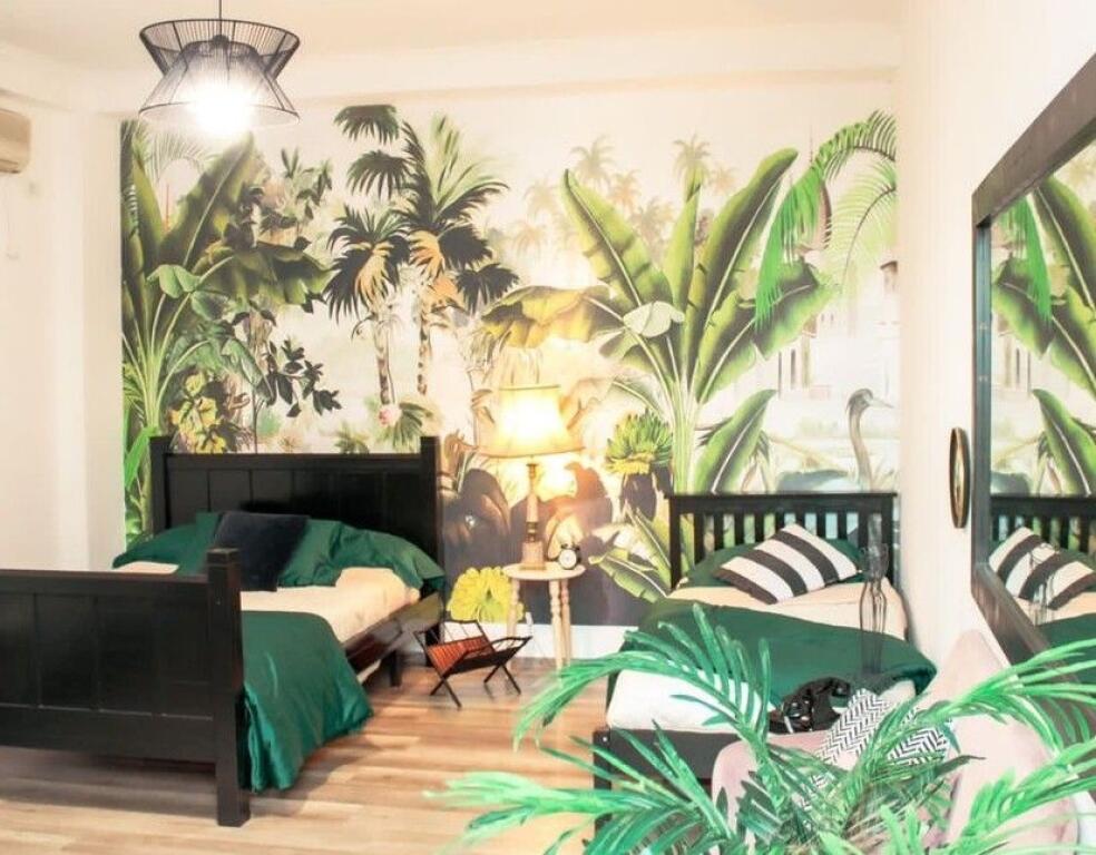 ofrojme apartament per shitje, ne qender tirane, rruga e barrikadave