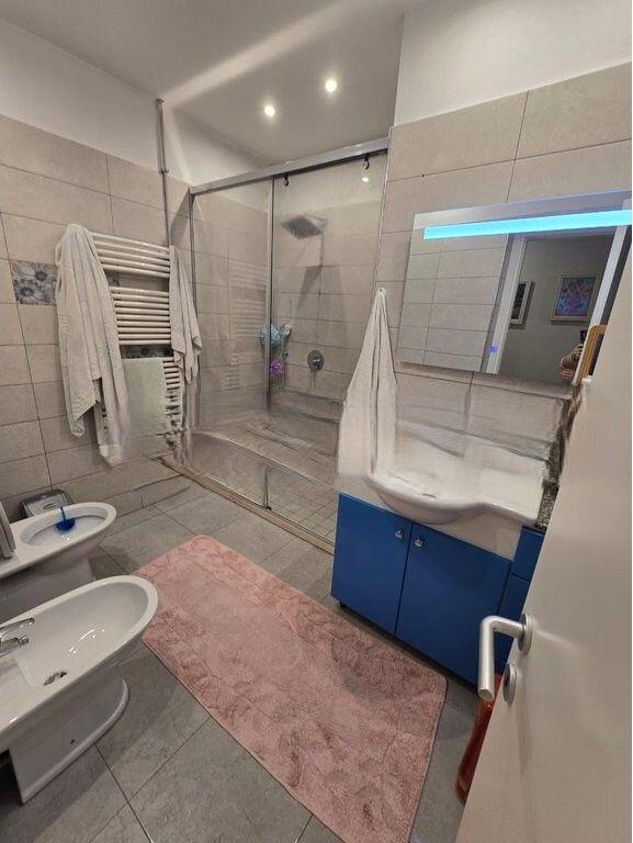 FOR SALE 2+1 APARTMENT NEAR THE "RED SCHOOL"!!! 235,000 €