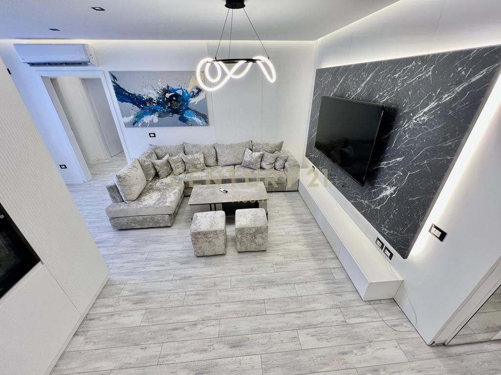 FOR RENT, MODERN APARTMENT 3+1+2 with 3 PARKING SPACES in DELIJORGJI‼️ 1,300 € /Month Total Area 115m2