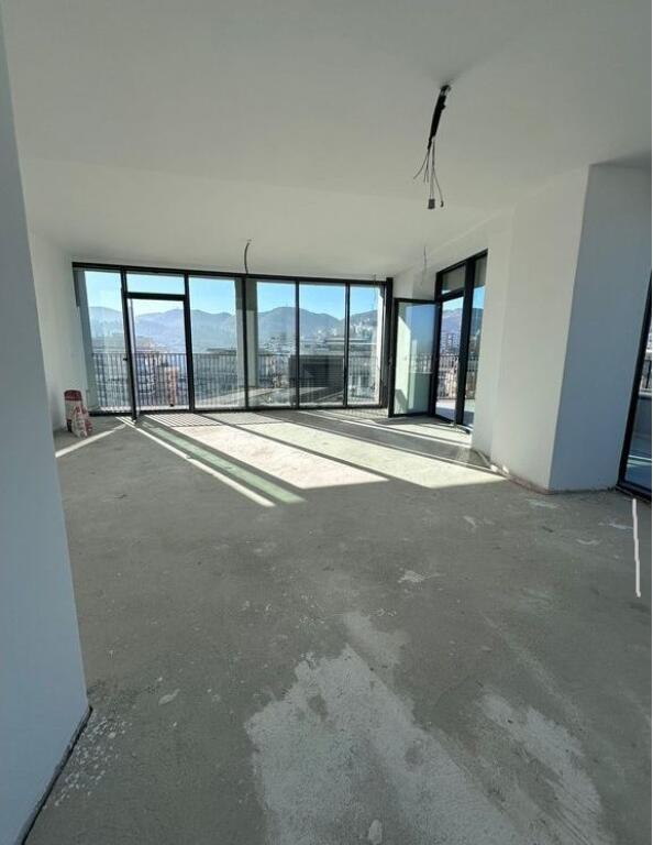 FOR SALE APARTMENT 3+1+2 PARKING SPACES LAKE VIEW RESIDENCE