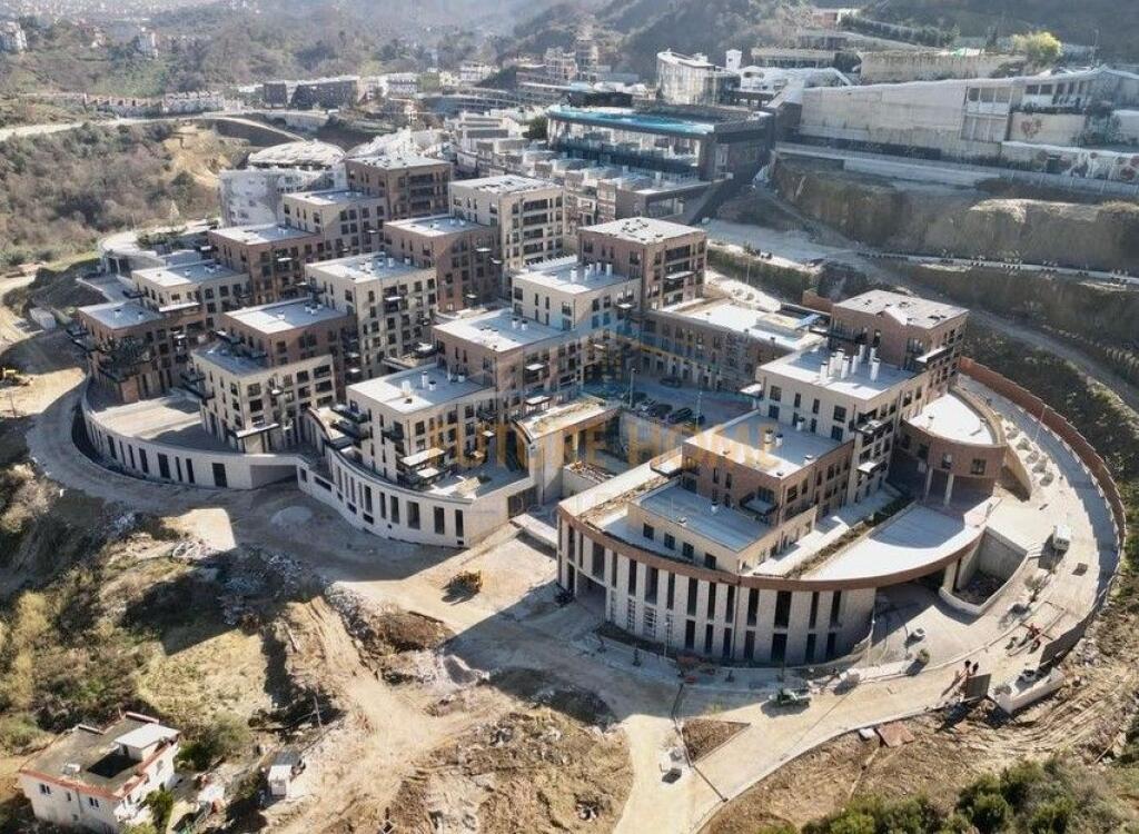 Apartment 3+1+2+verandas, near Residence Kodra e Diellit 2