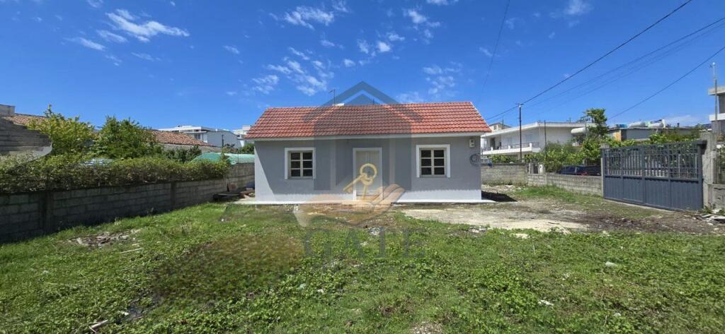 🏡 Shtëpi Private në Shitje – Afër Spitalit (250 m larg)