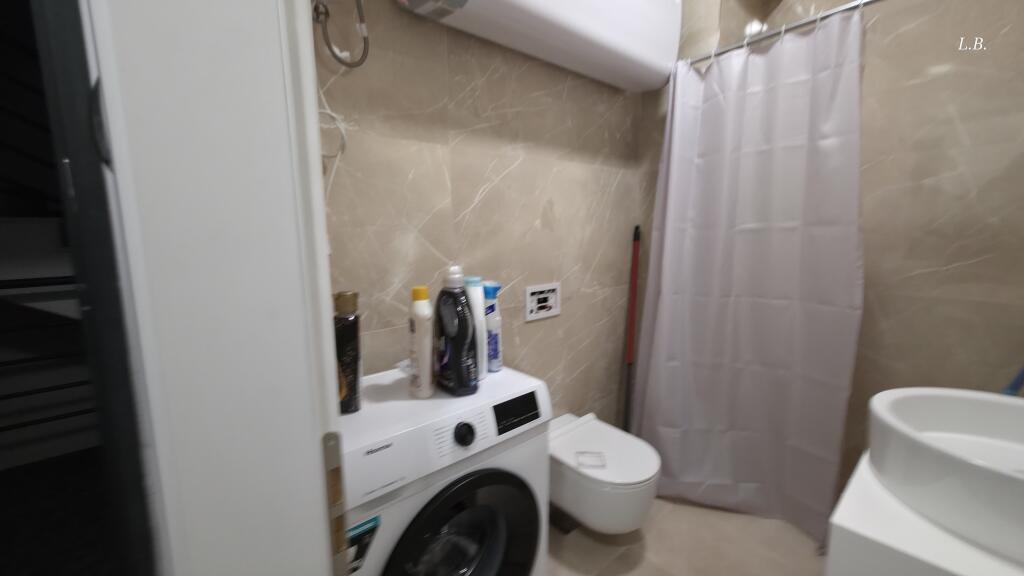 Jepet Apartament me Qira – FZ Residence