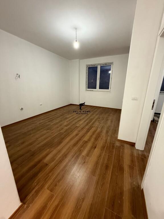 SHITET APARTAMENT 1+1 RRUGA E ELBASANIT 130.000 EURO