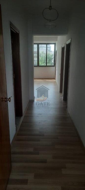 In vendita, Appartamento 2+1, Stazione dei Treni, Durres