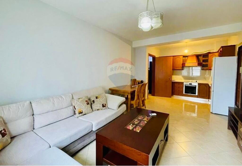 📍Apartament 2+1 Komuna e Parisit ( Rruga Robert Shvarc)