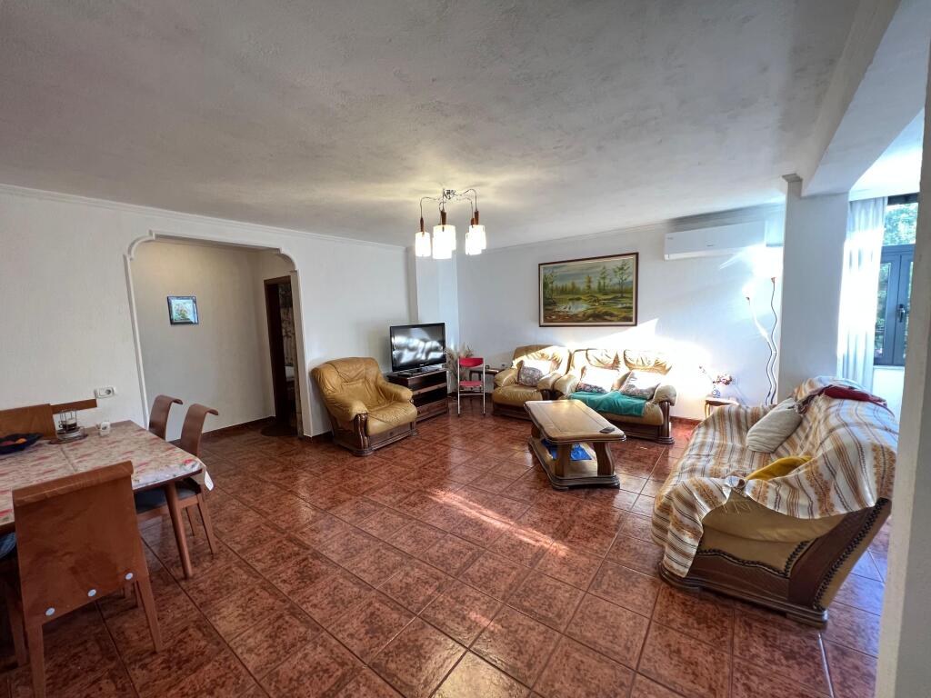 🏡 Apartament 2+1 me qira – Zogu i Zi💶 Çmimi: 600 € (i diskutueshëm)