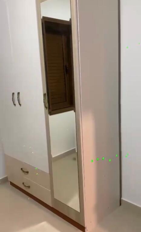 Jepet me qira 2+1 shpi private Laprake 400 mije leke