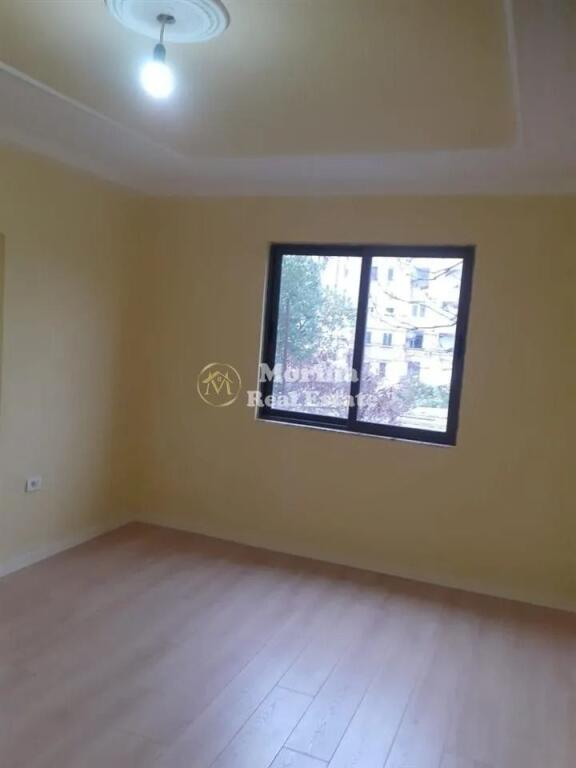 Shitje | Apartament 1 + 1 | Shkolla Bashkuar | 100.000 €